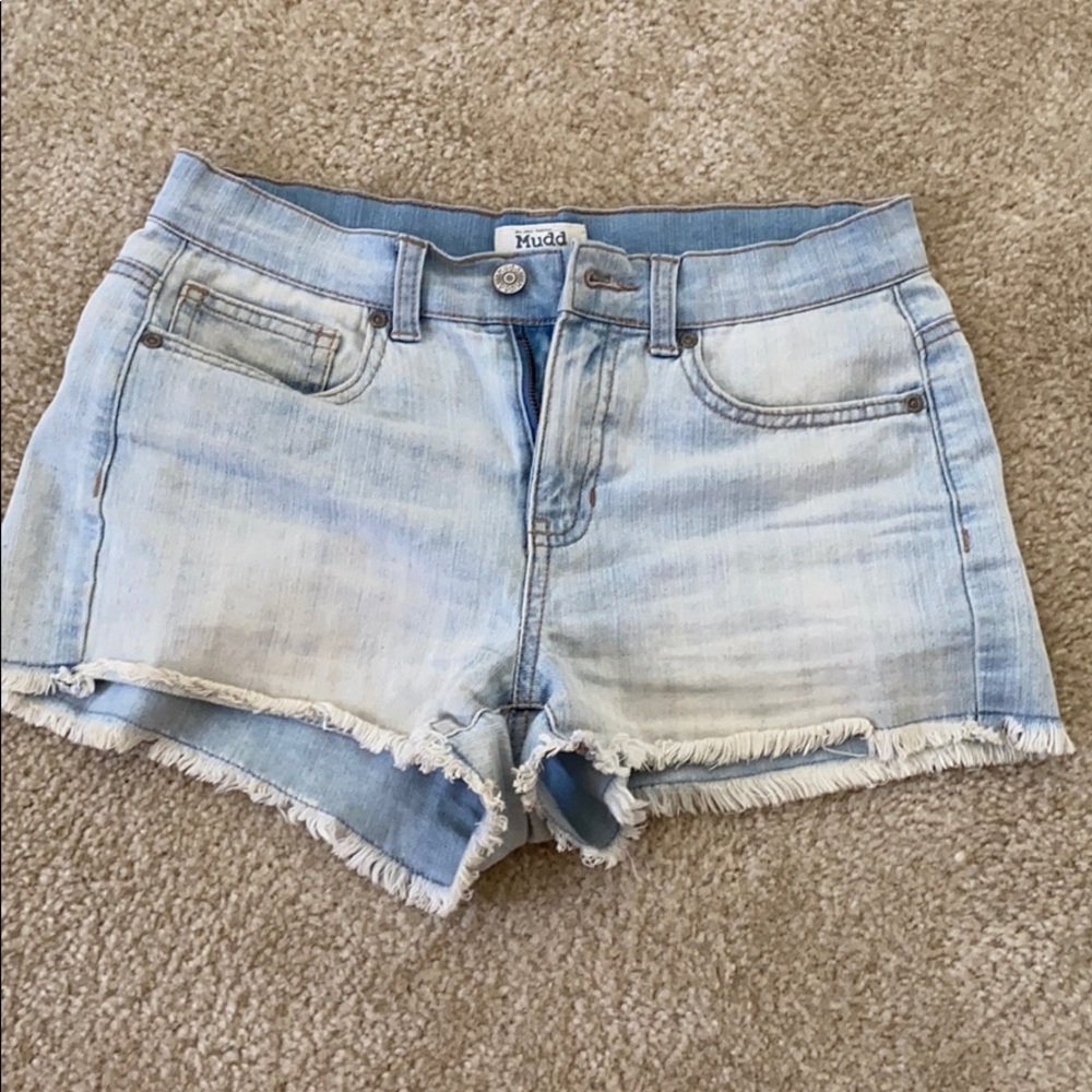 Light denim shorts